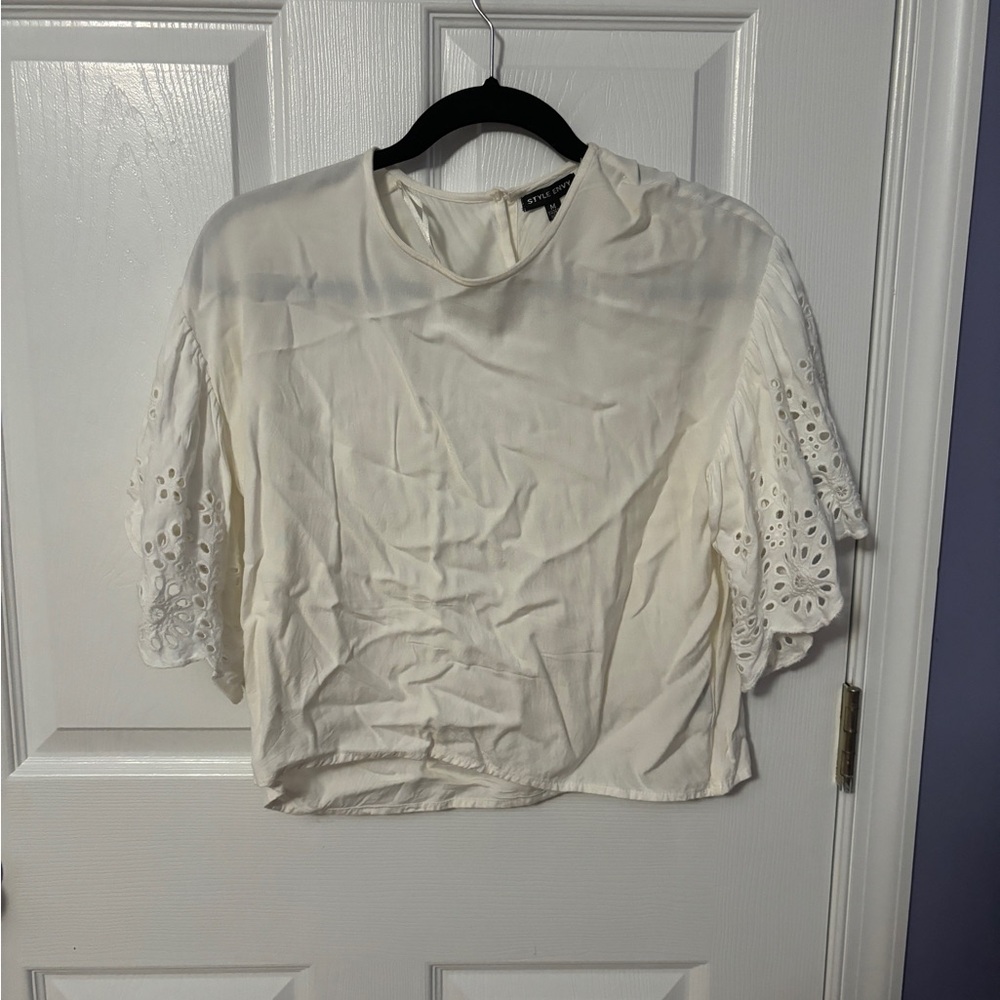 NWOT white style envy blouse